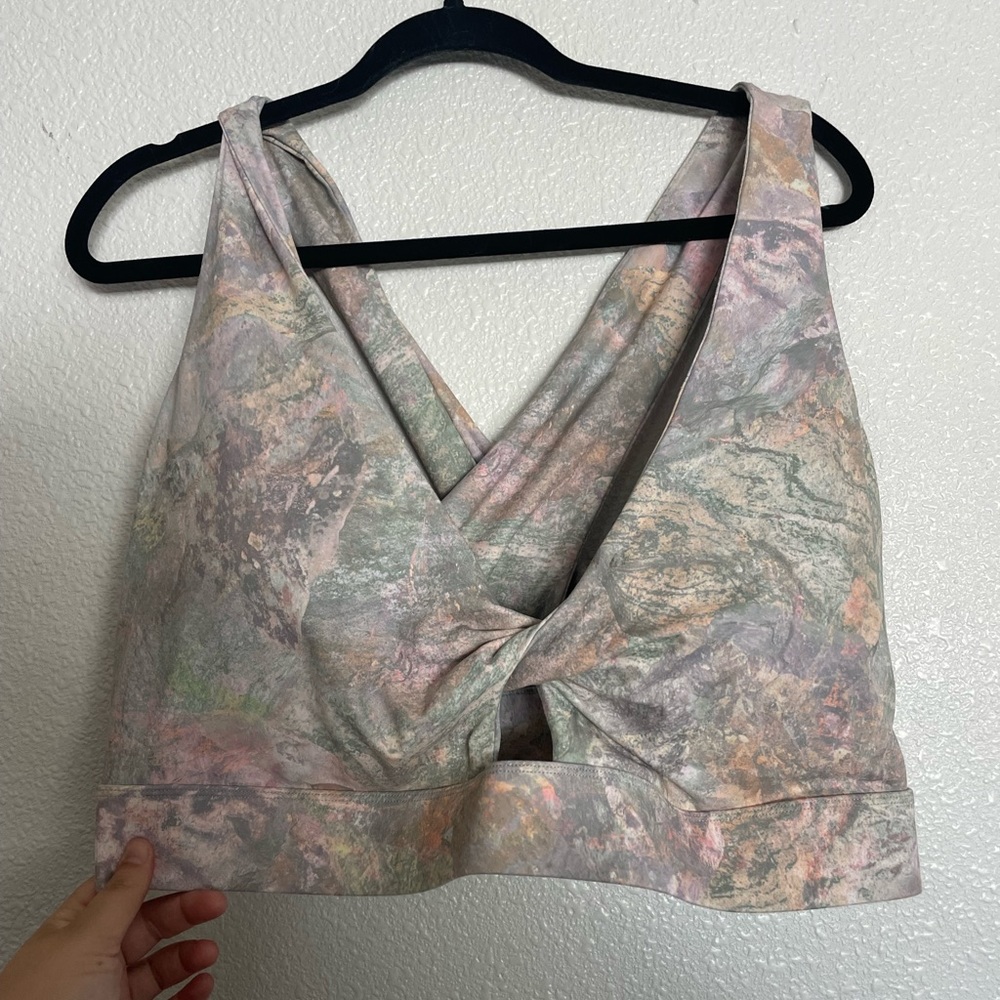 Fabletics sports bra